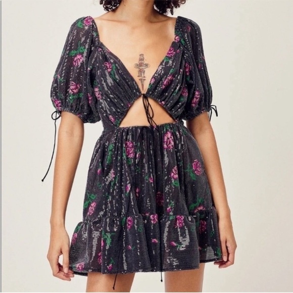 For Love & Lemons Every Rose Sequin Mini Dress NWT - Picture 2 of 9